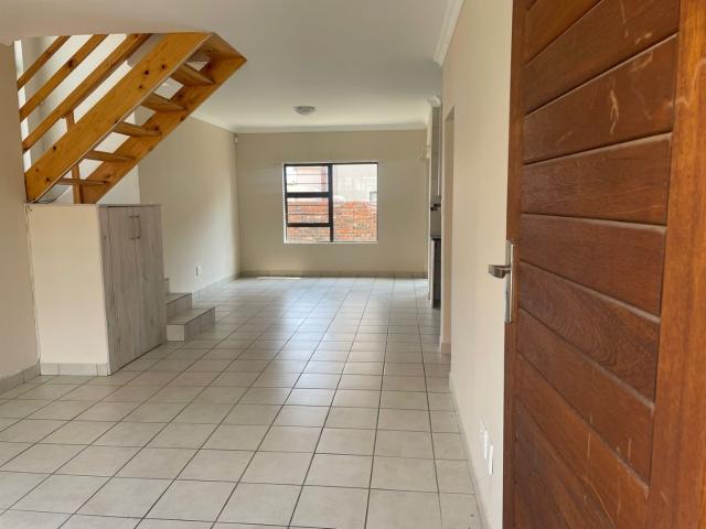 Townhouse for sale in Tlhabane, North West