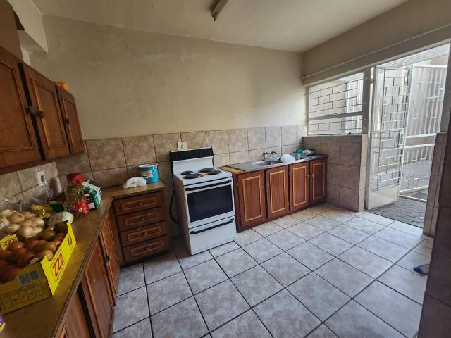 Townhouse for sale in Lejweleputswa, Free State