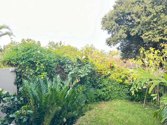 Townhouse for sale in La Mercy, Kwazulu-natal