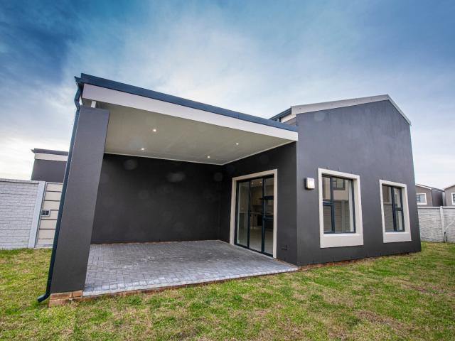 Townhouse for sale in Eastern Cape