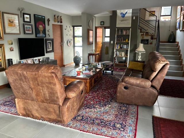 Townhouse for sale in Bloemfontein, Free State