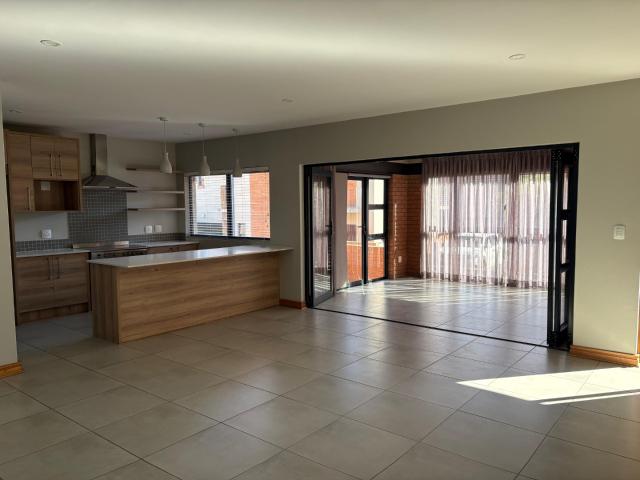 Townhouse for sale in Bloemfontein, Free State