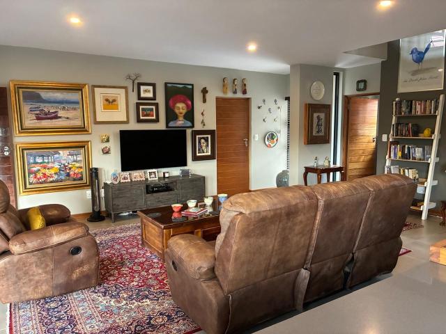 Townhouse for sale in Bloemfontein, Free State