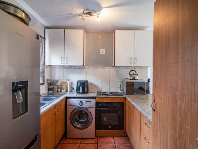 Townhouse for sale in Nooitgedacht, Gauteng