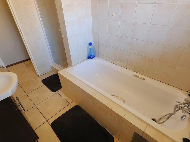 Townhouse for sale in Kungwini, Gauteng