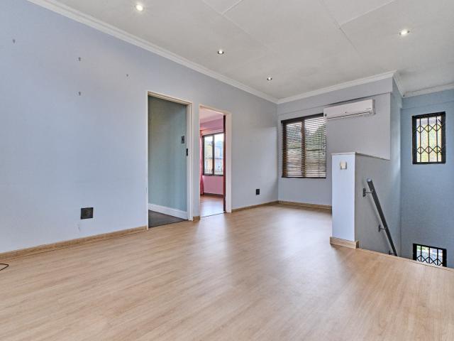 Townhouse for sale in Nooitgedacht, Gauteng
