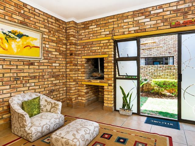 Townhouse for sale in Nooitgedacht, Gauteng