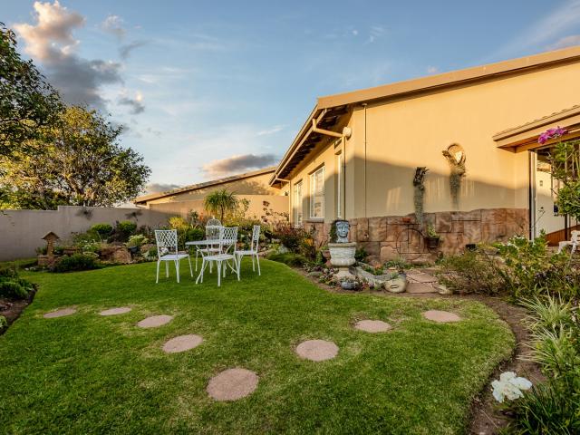 Townhouse for sale in Nooitgedacht, Gauteng