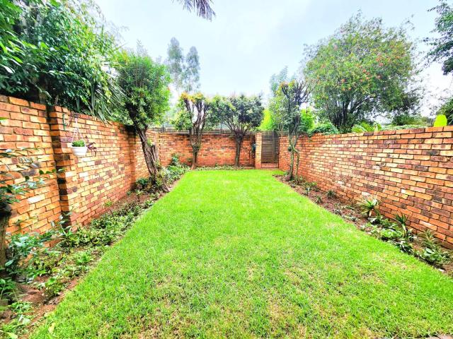 Townhouse for sale in Nooitgedacht, Gauteng