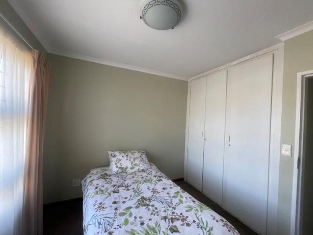 Townhouse for sale in Vosloorus, Gauteng