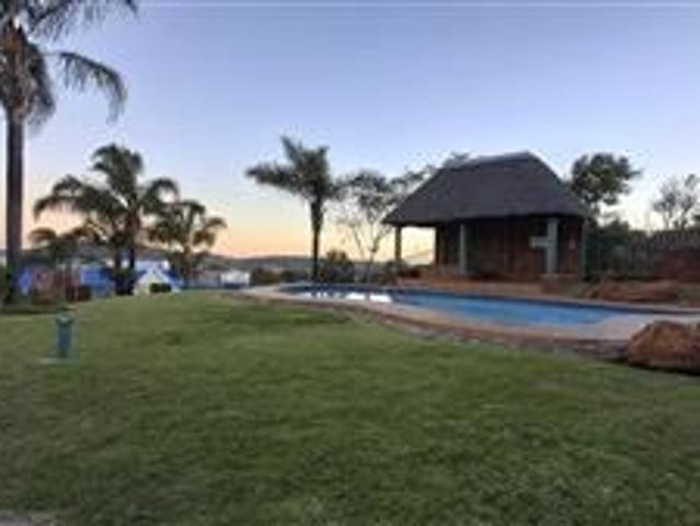 Townhouse for sale in Vosloorus, Gauteng
