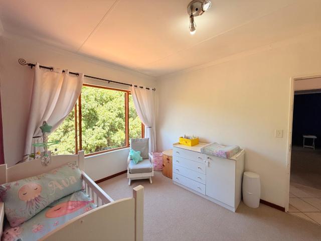 Townhouse for sale in Vosloorus, Gauteng