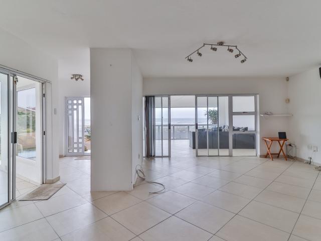 Townhouse for sale in Kingsburgh, Kwazulu-natal