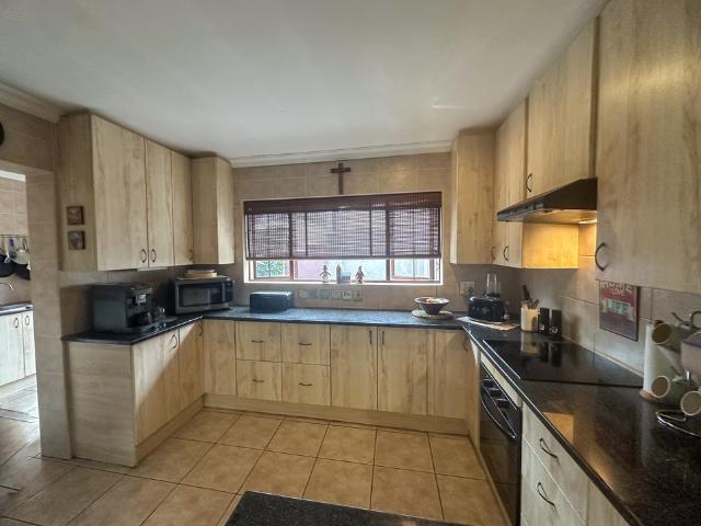 Townhouse for sale in Randburg, Gauteng