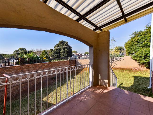 Townhouse for sale in Waterkloof, Gauteng