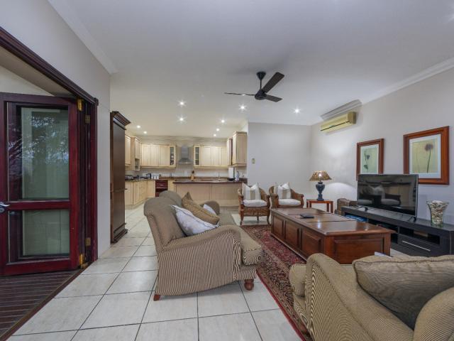 Townhouse for sale in Princess Grant, Kwazulu-natal