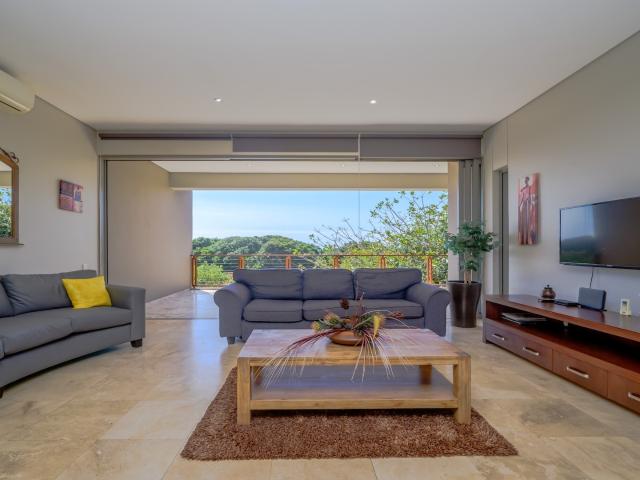 Townhouse for sale in Princess Grant, Kwazulu-natal