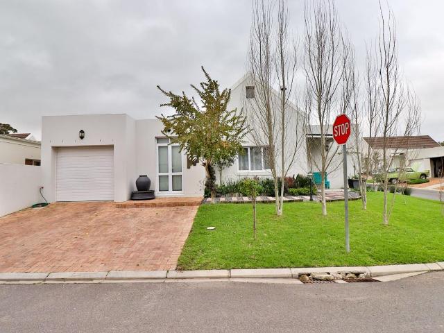 House for rent in Onverwacht, Western Cape