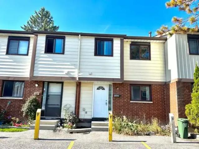 Townhouse for rent in Mulhurst Bay, Ontario