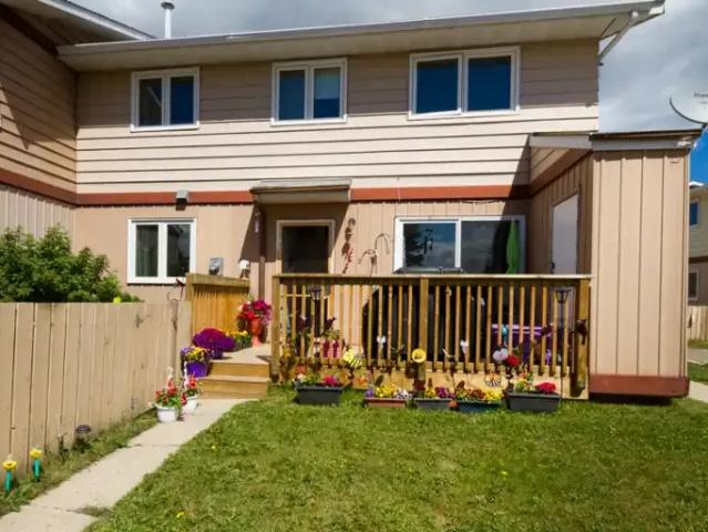 Townhouse for rent in Grande Cache, Alberta