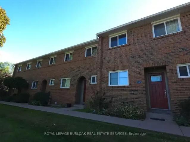 Townhouse for rent in Grimsby, Golden Horseshoe