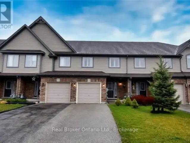 Townhouse for rent in Guelph, Ontario
