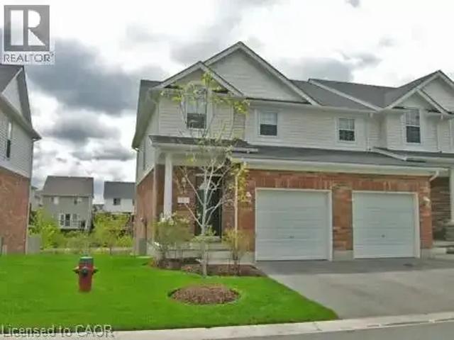 Townhouse for rent in Guelph, Ontario