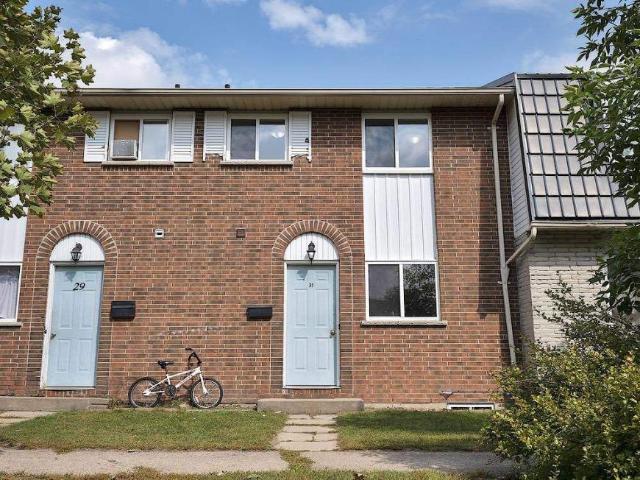 Townhouse for rent in Guelph