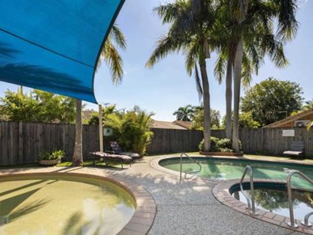 Townhouse for sale in Methul, Queensland