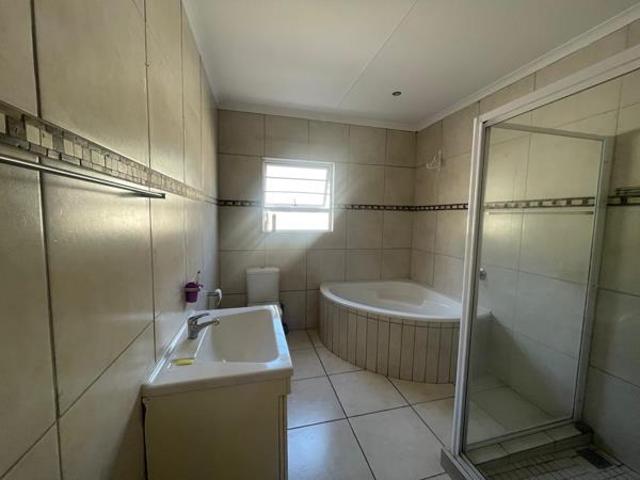 Townhouse for sale in Bisho, Eastern Cape