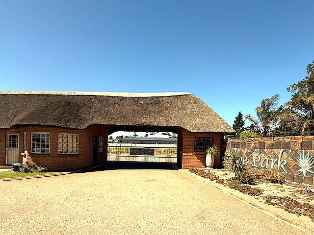Townhouse for sale in Groot Brak Rivier, Western Cape