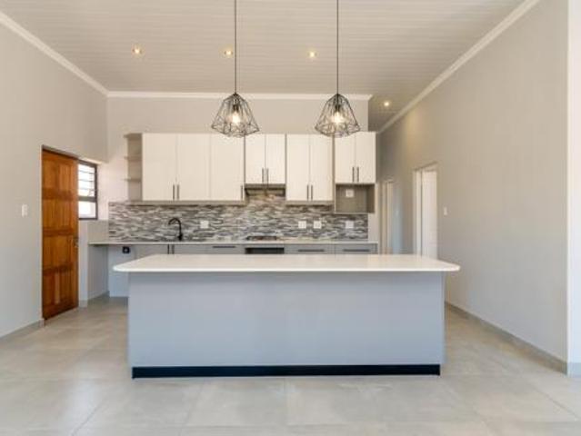 Townhouse for sale in Groot Brak Rivier, Western Cape