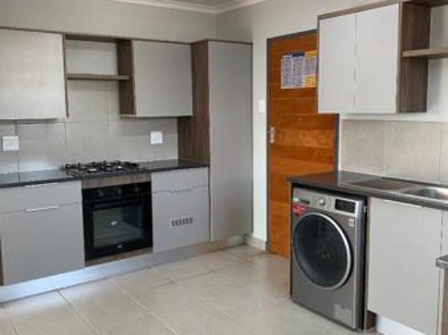 Townhouse for rent in Ekurhuleni, Gauteng