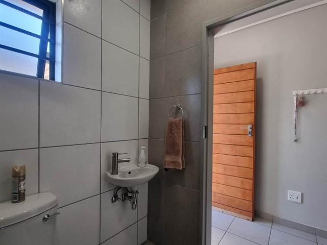Townhouse for sale in Ekurhuleni, Gauteng