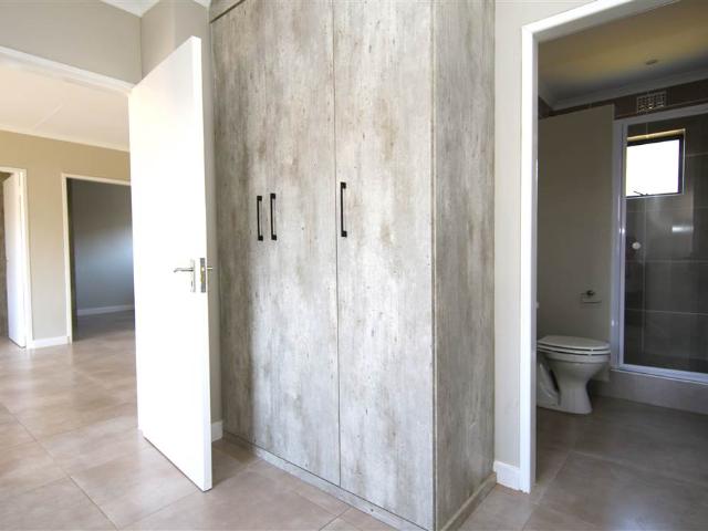 Townhouse for sale in Ekurhuleni, Gauteng