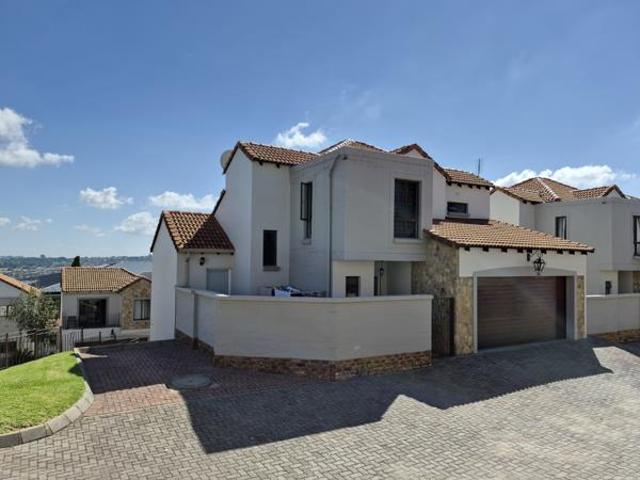 Townhouse for sale in Westonaria, Gauteng