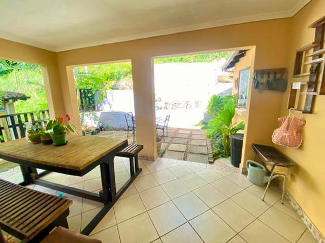 Townhouse for rent in Seaview, Kwazulu-natal