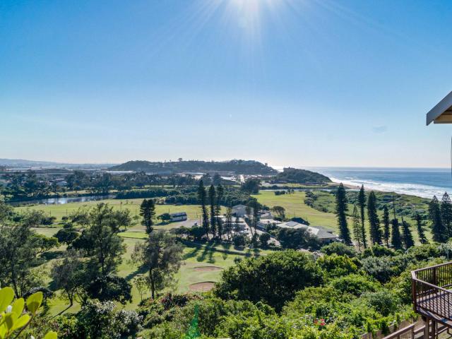 Townhouse for sale in Amanzimtoti, Kwazulu-natal
