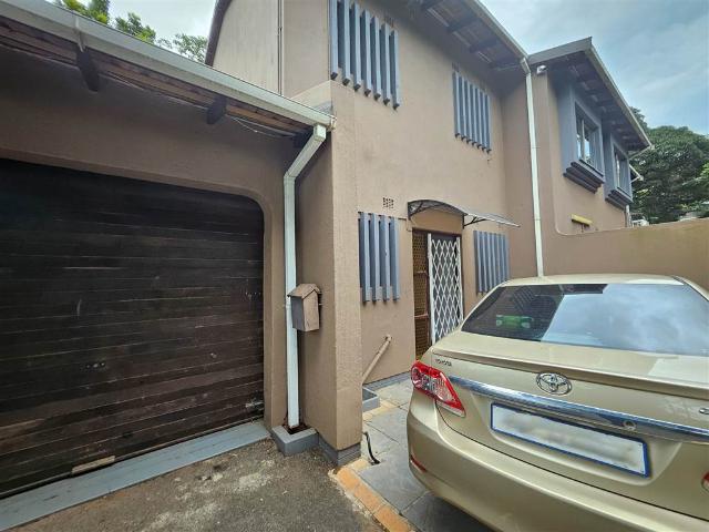 Townhouse for sale in Seaview, Kwazulu-natal