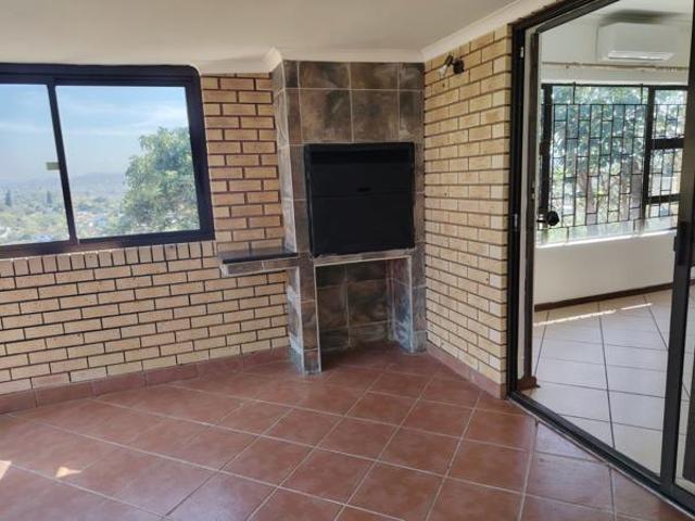 Townhouse for rent in Seaview, Kwazulu-natal