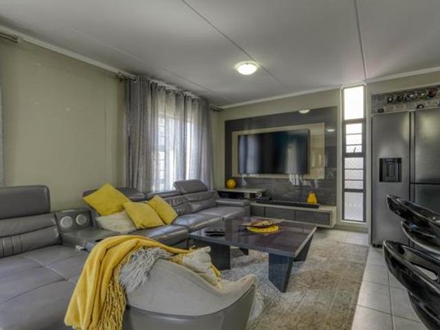 Townhouse for sale in Centurion, Gauteng