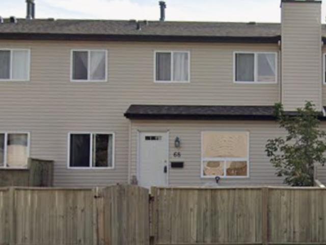 Townhouse for rent in Alberta