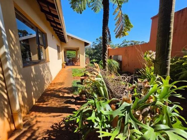 Townhouse for sale in Port Shepstone, Hibiscus Coast Local Municipality