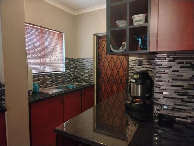 Townhouse for sale in Seshego, Limpopo