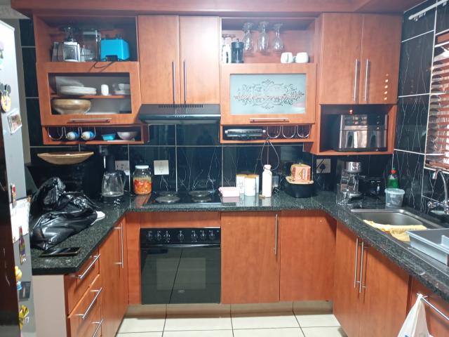 Townhouse for rent in Pretoria, City of Tshwane Metropolitan Municipality
