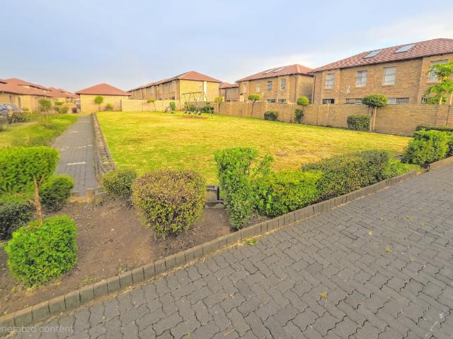 Townhouse for sale in Waterkloof, Gauteng