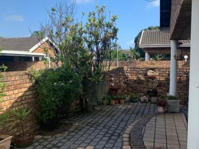 Townhouse for sale in UMhlathuze Municipality, Kwazulu-natal