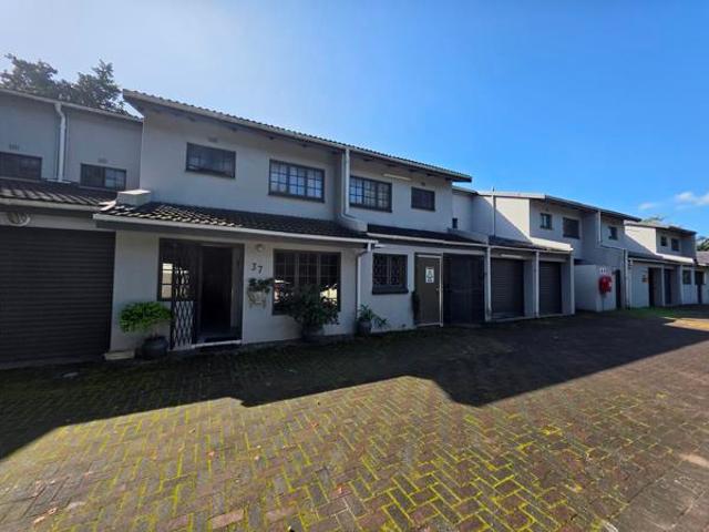 Townhouse for sale in UMhlathuze Municipality, Kwazulu-natal