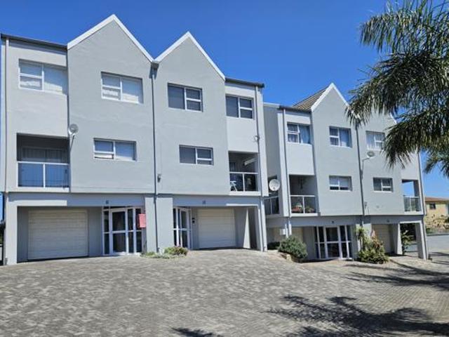 Townhouse for sale in Cape St Francis, Eastern Cape