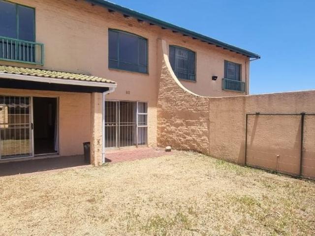 Townhouse for sale in Ekurhuleni, Gauteng
